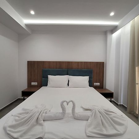 Prestige Hotel Ksamil Exterior photo