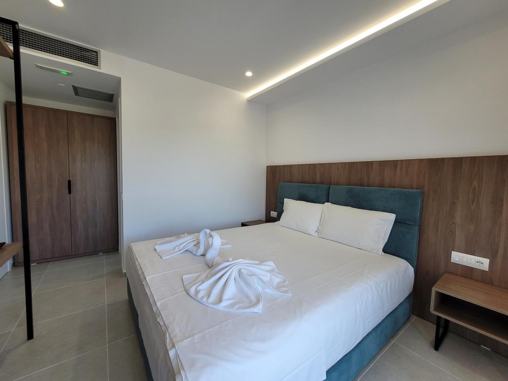 Prestige Hotel Ksamil Exterior photo
