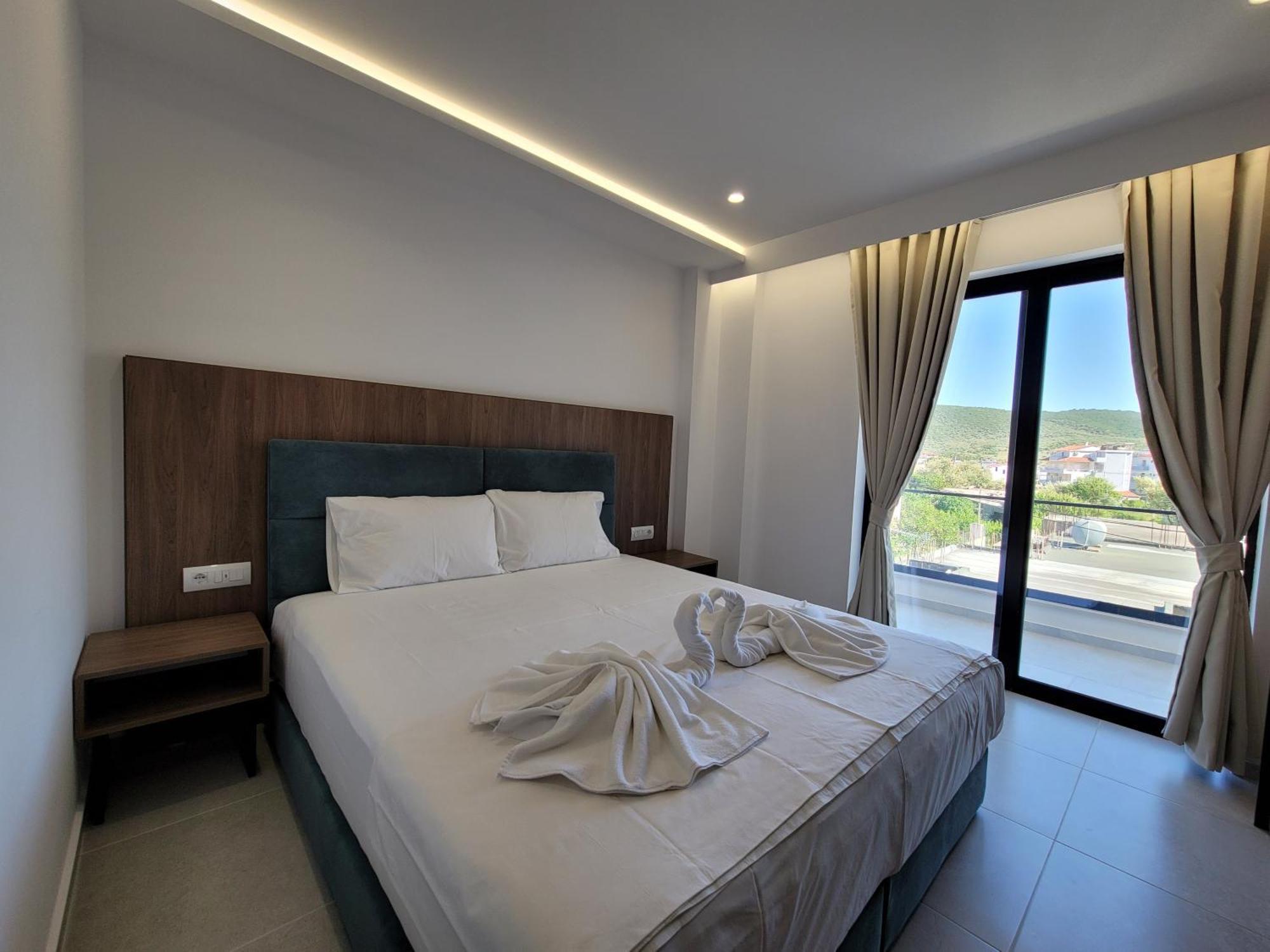 Prestige Hotel Ksamil Exterior photo