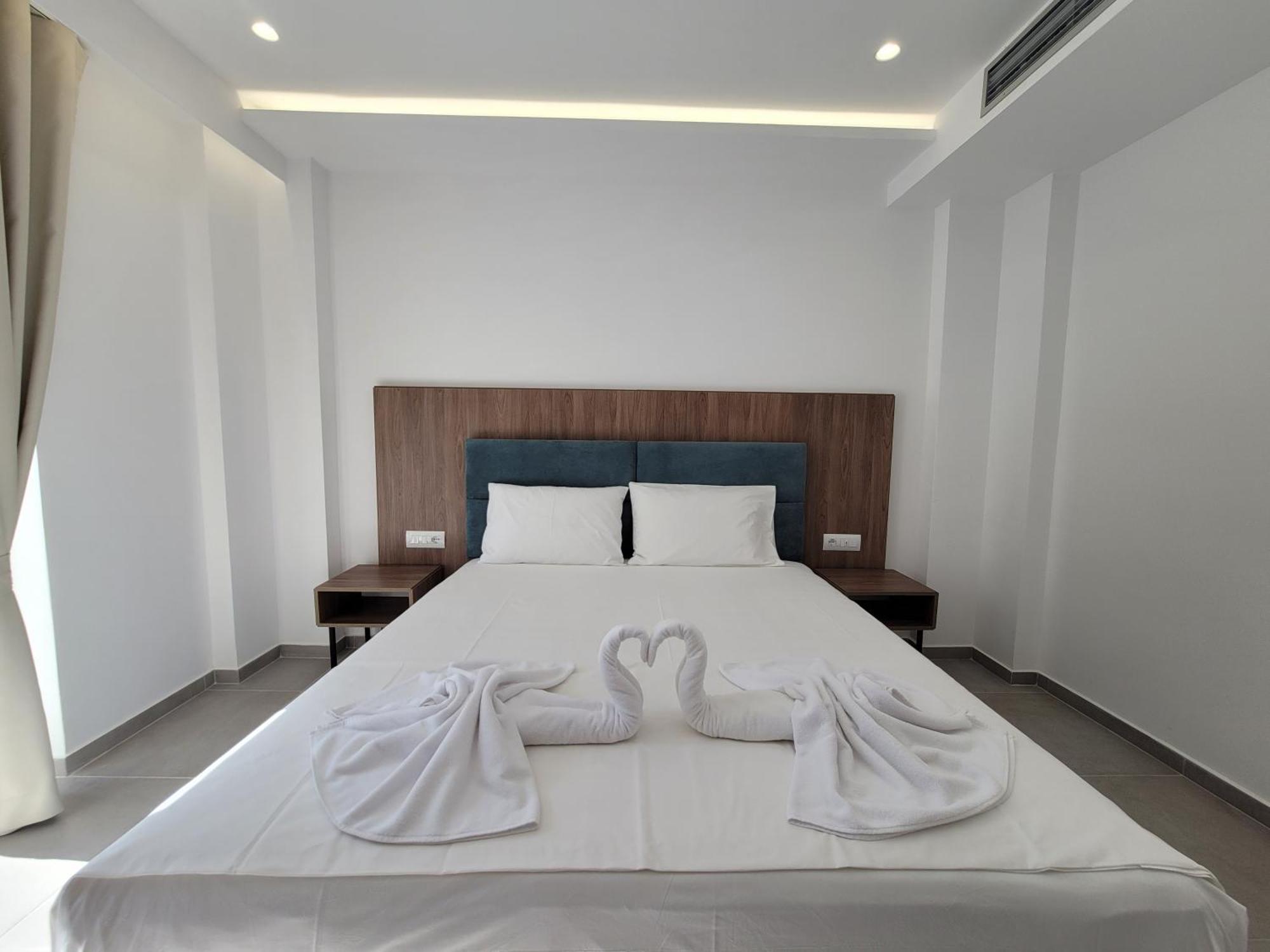 Prestige Hotel Ksamil Exterior photo